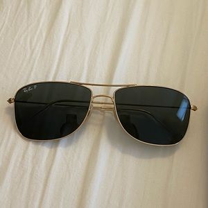 Polarized raybans aviators (no case)